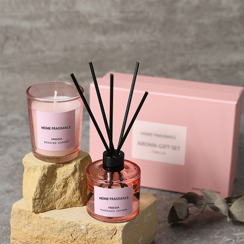 Premium Reed Diffuser and Cand - огляд і ціна Home Fragrance Gift Set